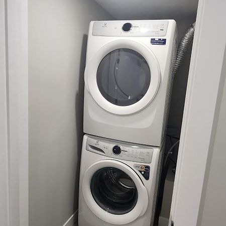 Fabulous And Cozy Guest Suite YYC 외부 사진