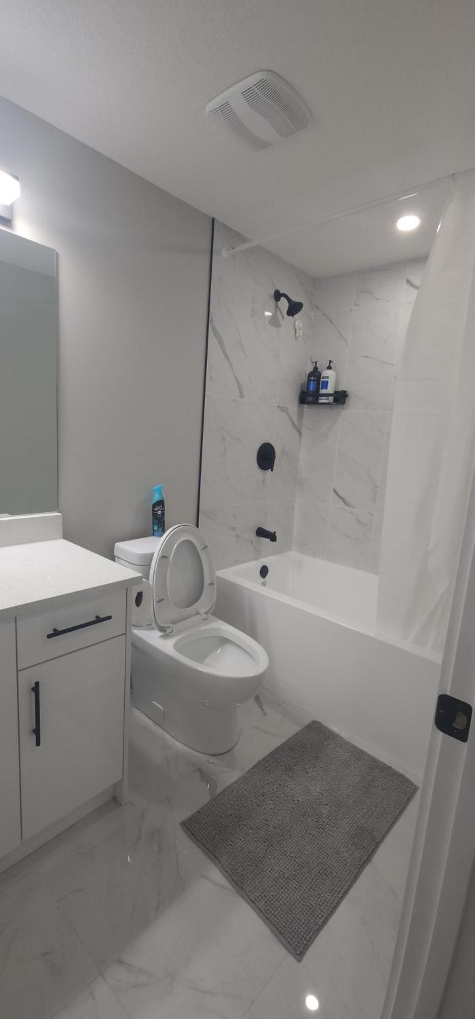 Fabulous And Cozy Guest Suite YYC 외부 사진